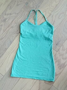 Lululemon Athletic Fitted Tank - Size 2